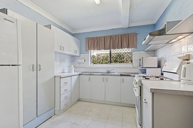 76 Armstrong Road Cannon Hill 4170 - Image 5