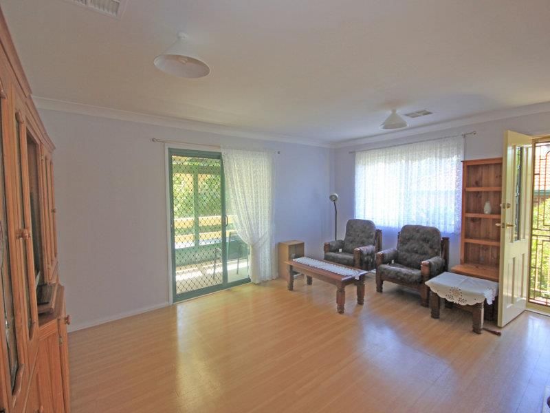 24 Mantalini Street, Ambarvale NSW 2560, Image 1