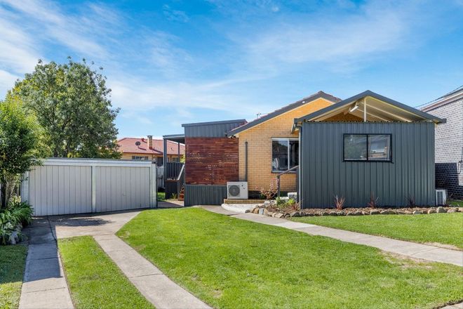 Picture of 8 Laura Place, QUEANBEYAN NSW 2620