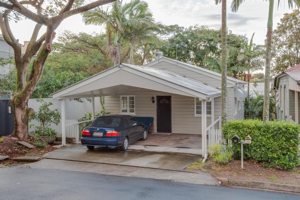 3 bedrooms House in 12 Eva Street RED HILL QLD, 4059