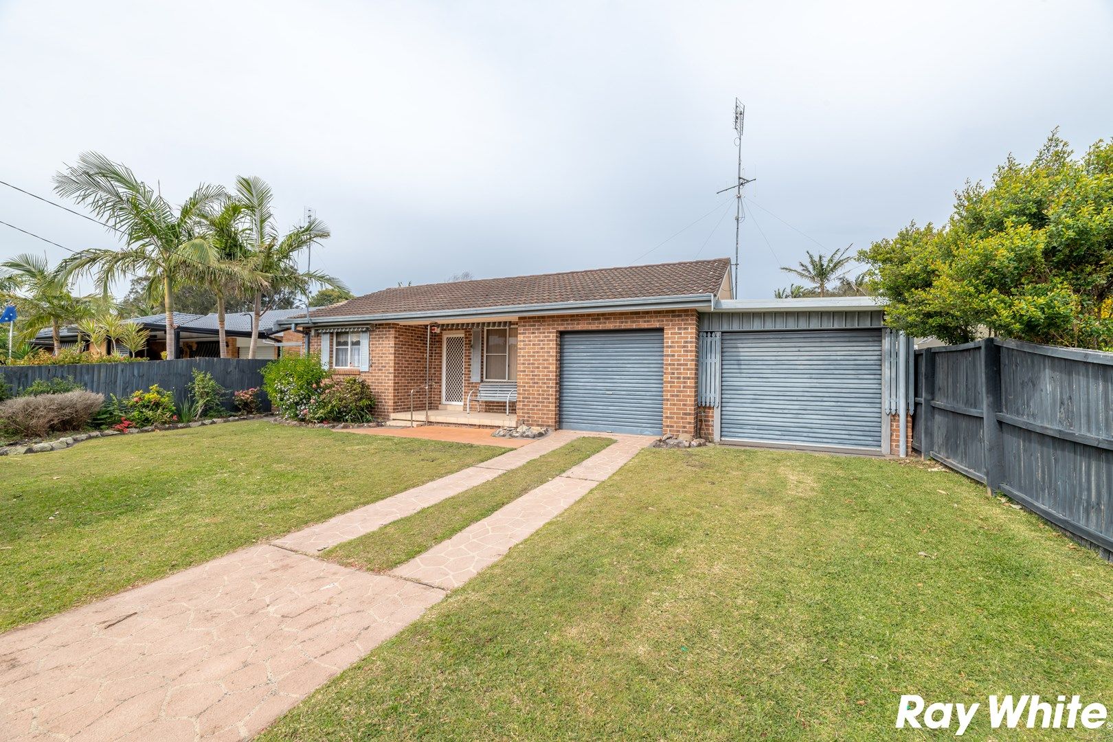 50 Water Street, Forster NSW 2428 House For Rent 680 Domain