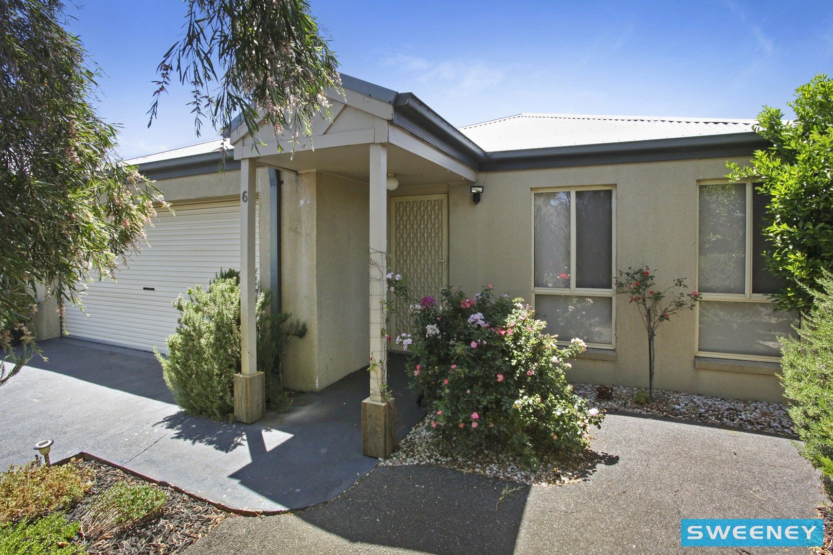 6 Otway Green, Caroline Springs VIC 3023, Image 0