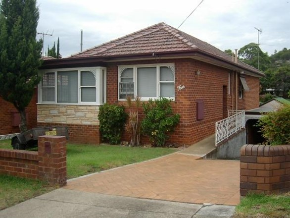 4 Banks Road, Earlwood NSW 2206