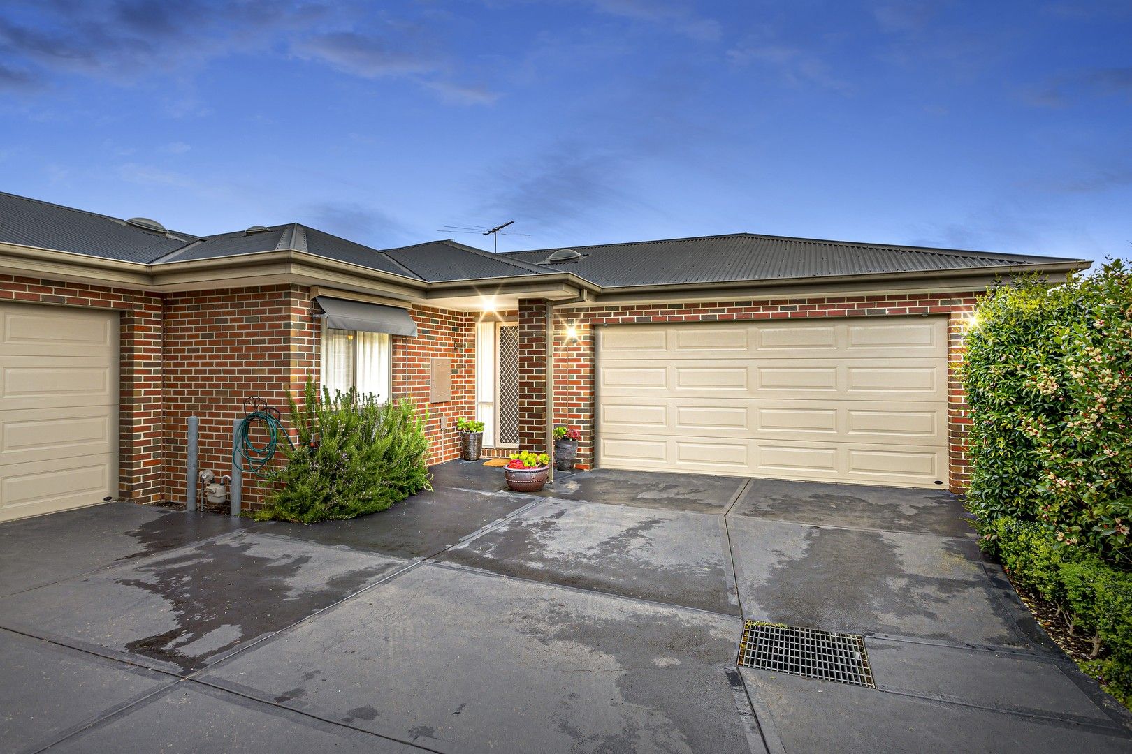 3 bedrooms Apartment / Unit / Flat in 2/10 Mount Arthur Avenue ROSEBUD VIC, 3939