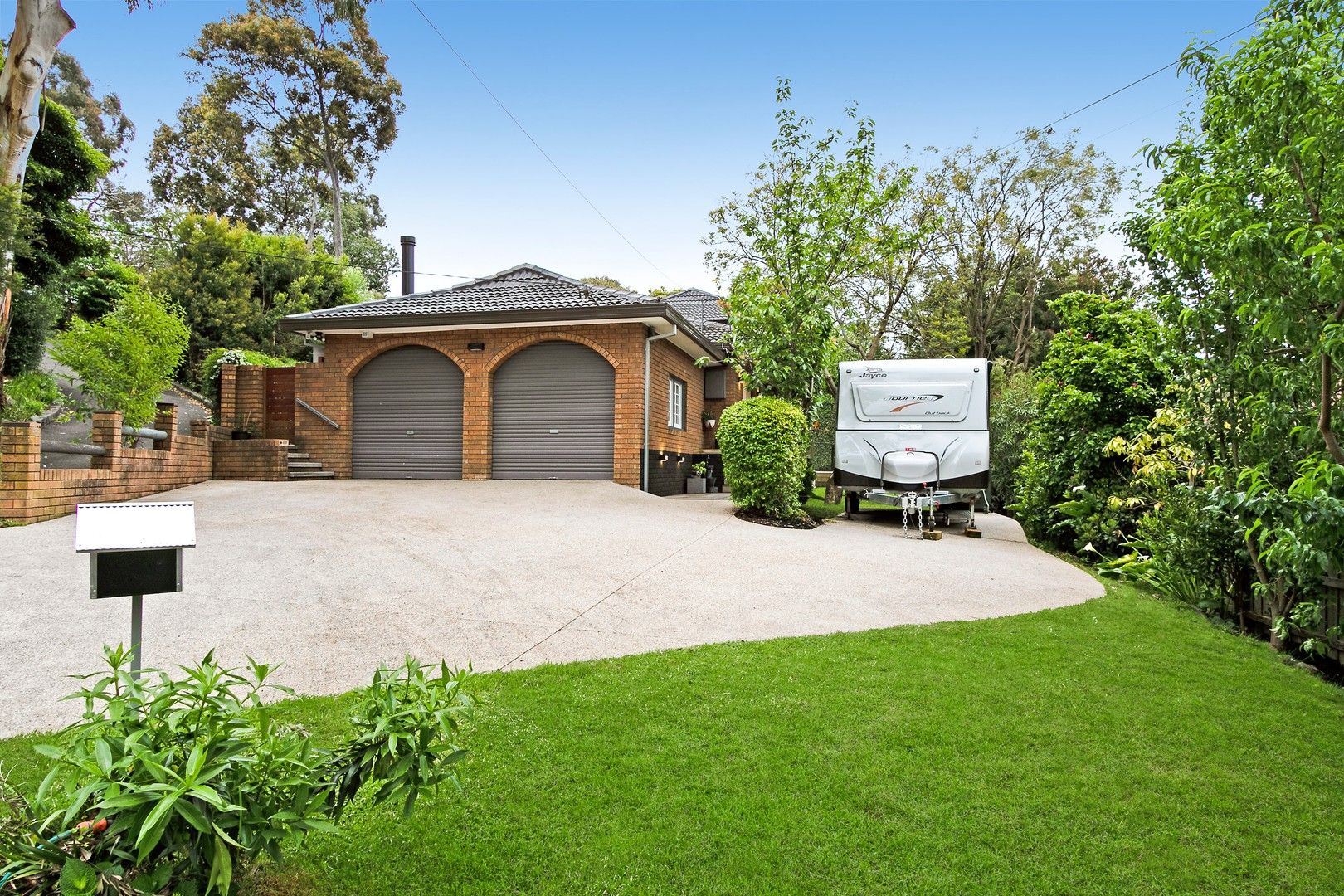 8 Mimosa Court, Croydon South VIC 3136, Image 1