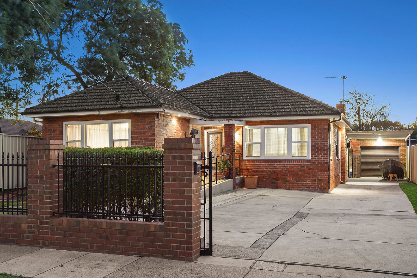 1 Gabriel Avenue, Malvern East VIC 3145, Image 0