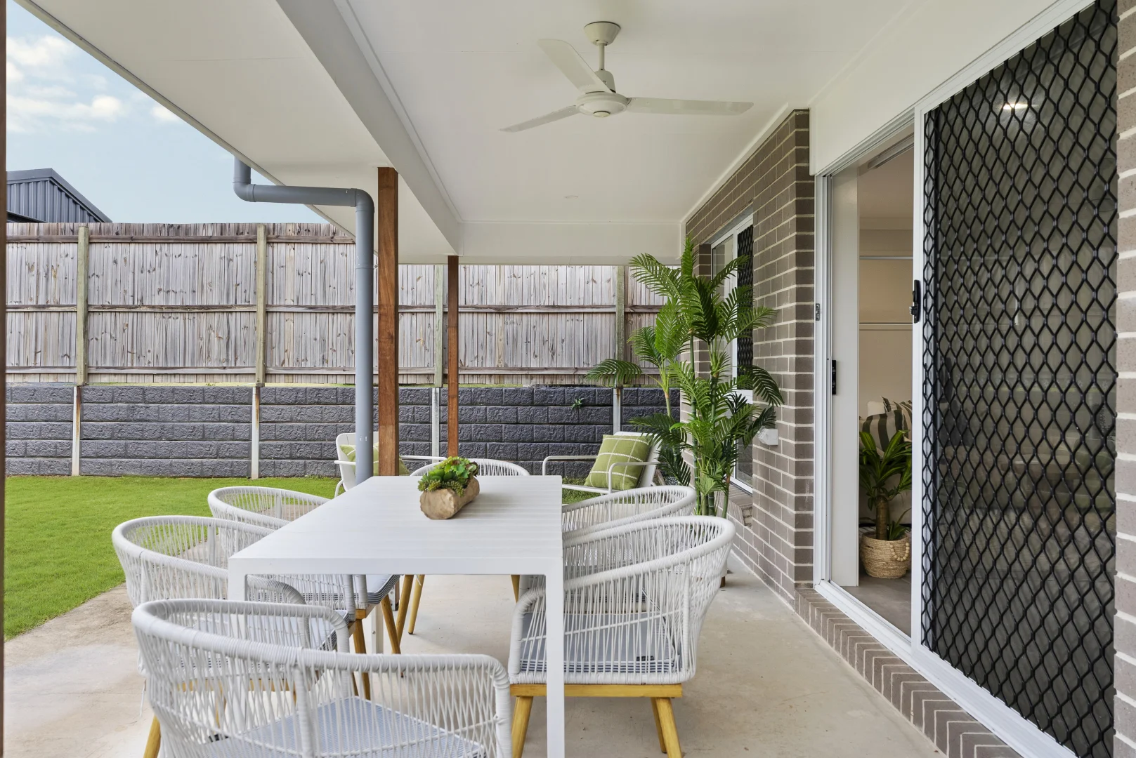 Additional image 26 of 45 Mountain Ash Way, Redland Bay QLD 4165
