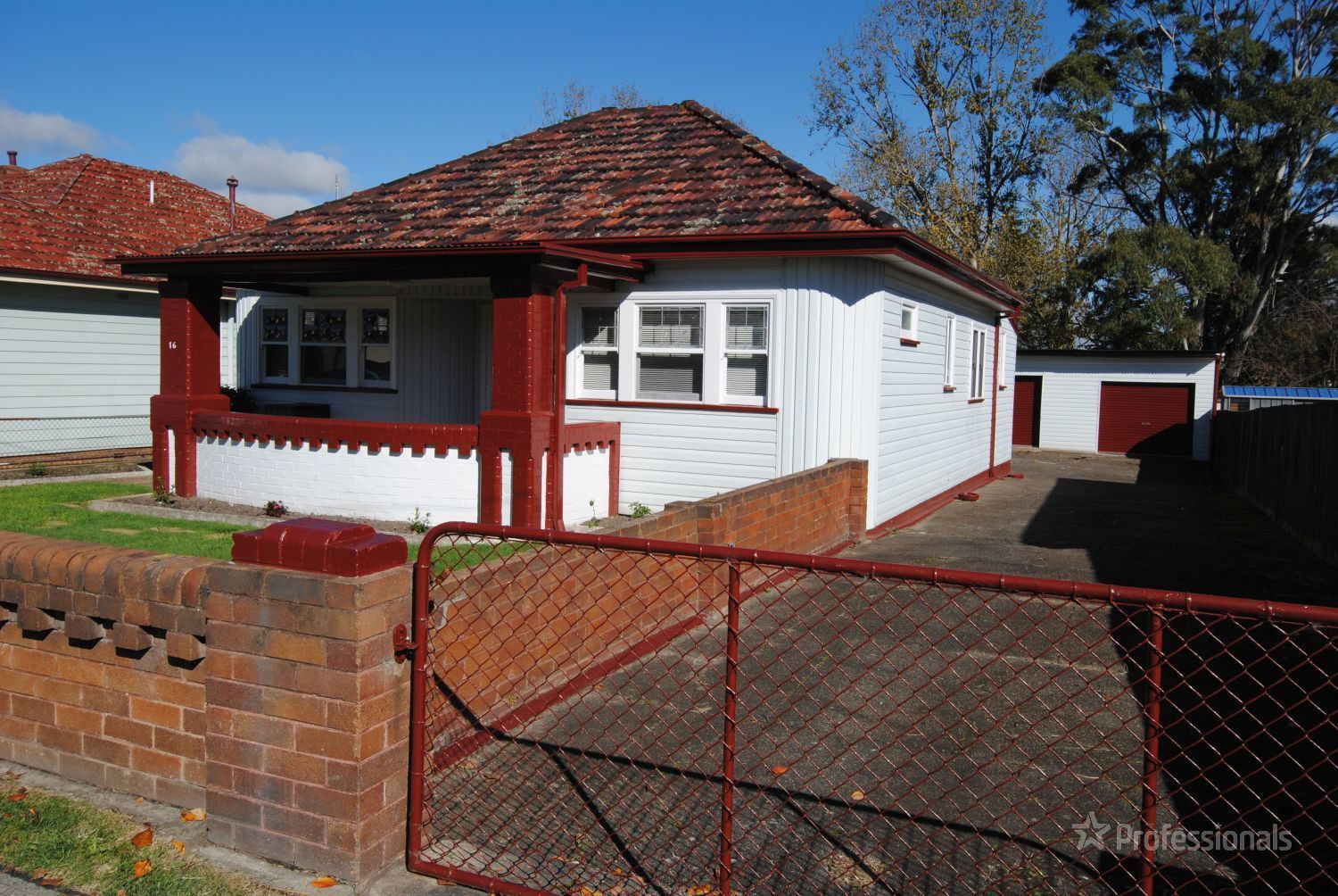 16 Sandford Avenue, Lithgow NSW 2790 House For Rent Domain