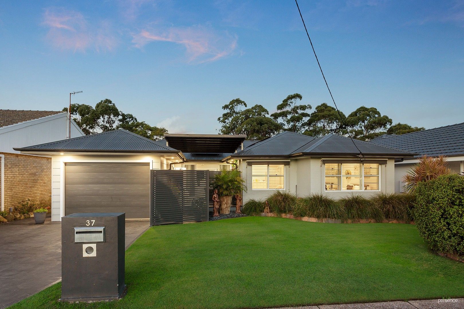 37 Madison Drive, Adamstown Heights NSW 2289, Image 0