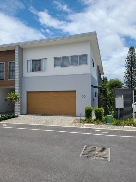 4 bedrooms Townhouse in 10/55 Greensill Road ALBANY CREEK QLD, 4035