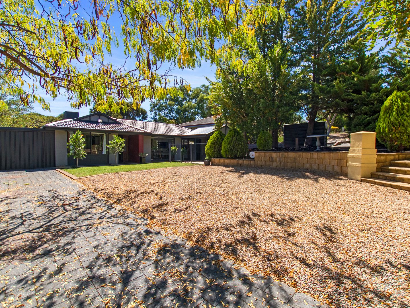 3 Panorama Drive, Aberfoyle Park SA 5159