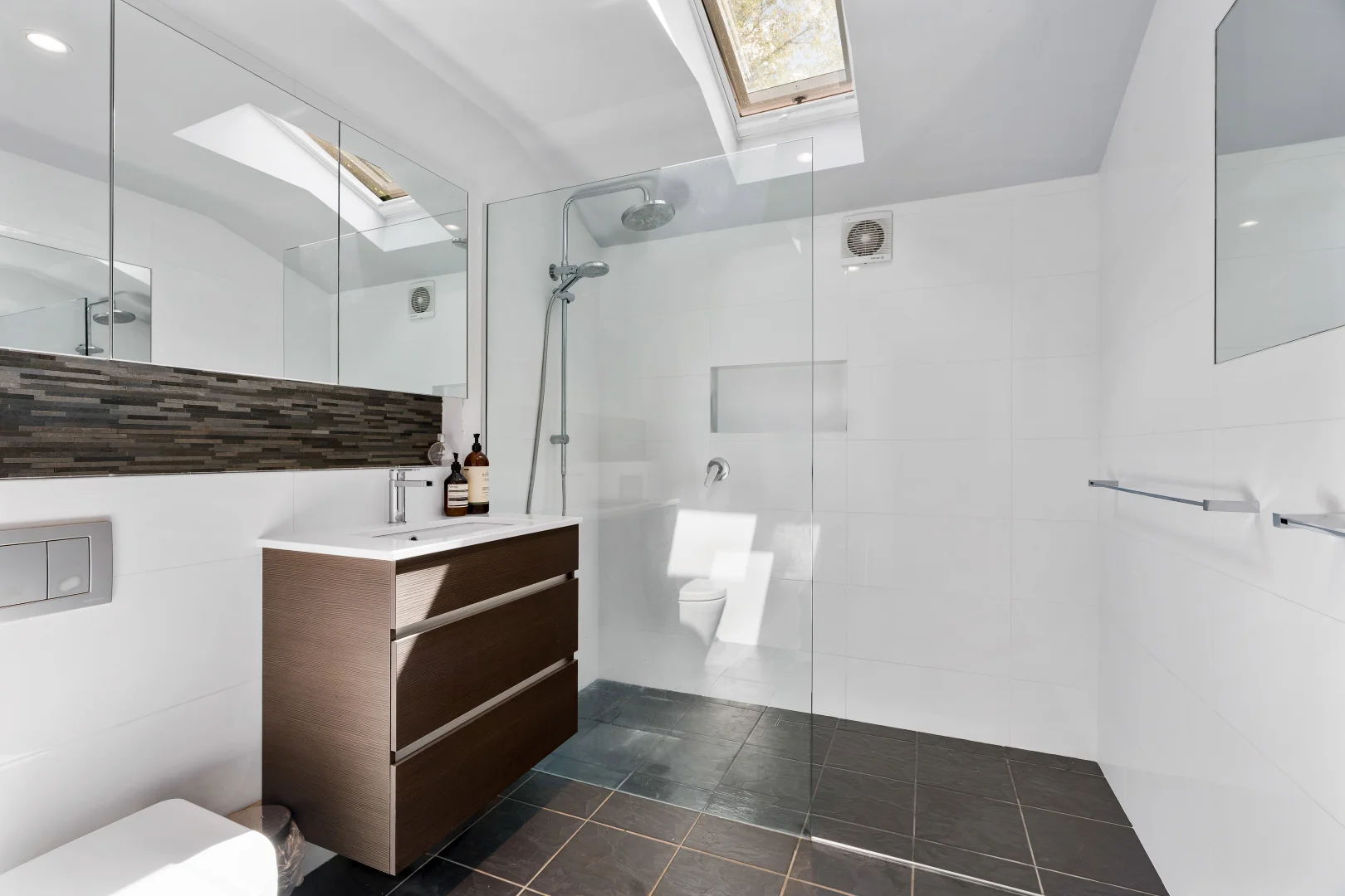 Additional image 9 of 1a Arcadia Road, Blackheath NSW 2785