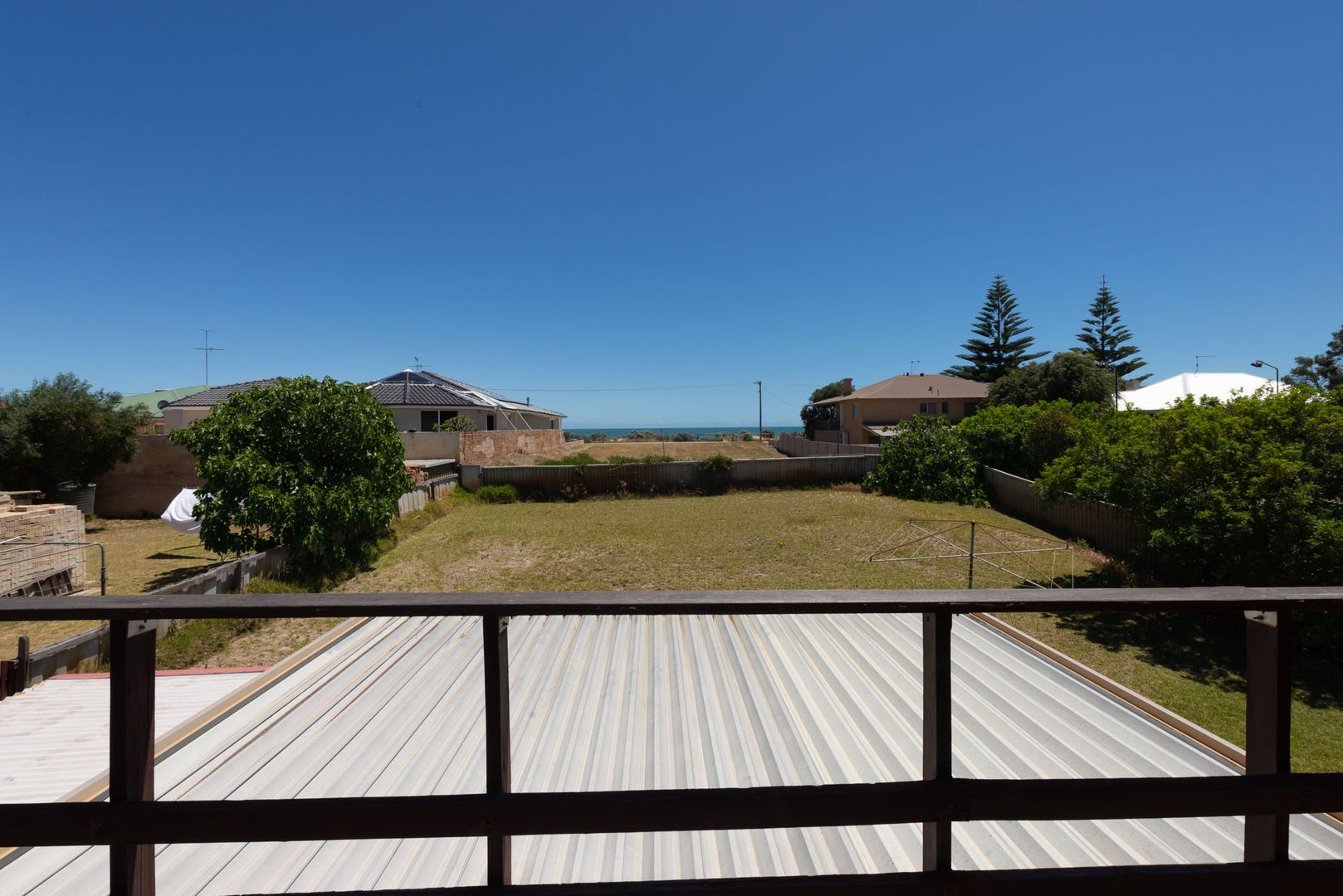 22 Tallas Road, Silver Sands WA 6210, Image 2