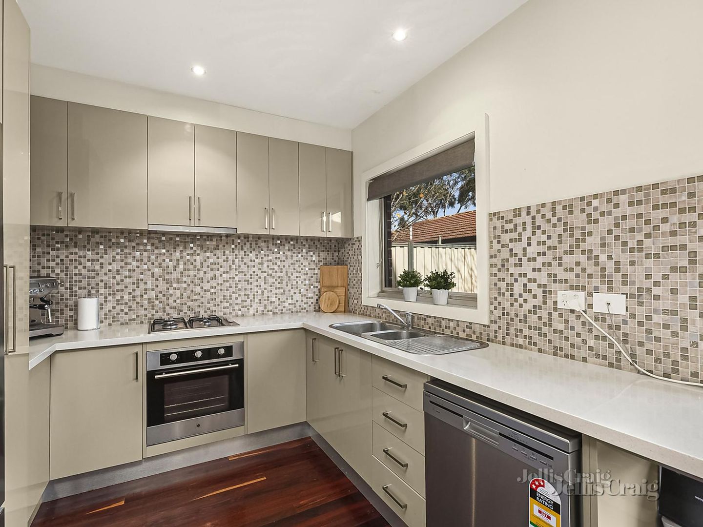 3/132 Lebanon Street, Strathmore VIC 3041, Image 2