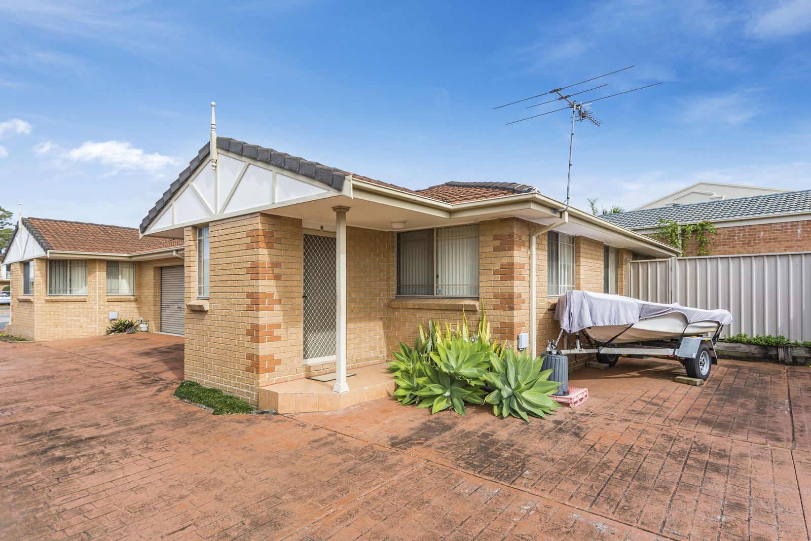 2/14 Coolgardie Street, East Corrimal NSW 2518, Image 2