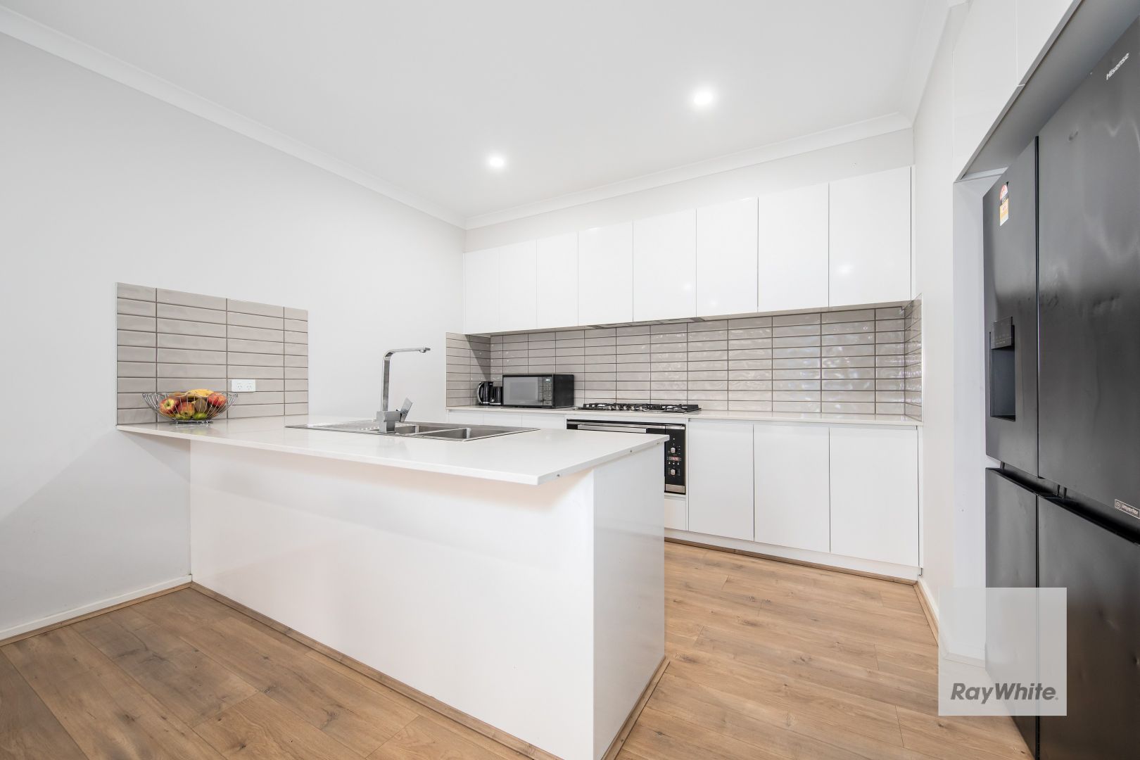 1 Taro Walk, Rockbank VIC 3335, Image 2