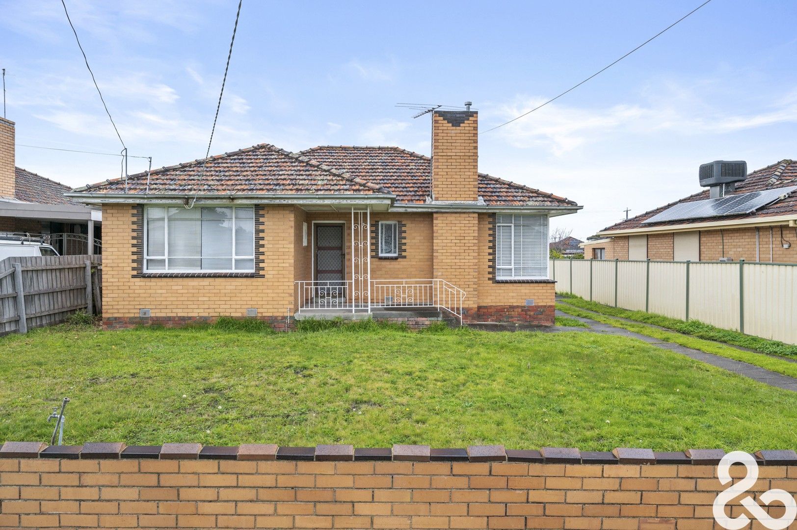 3 bedrooms House in 53 Cedar Street THOMASTOWN VIC, 3074