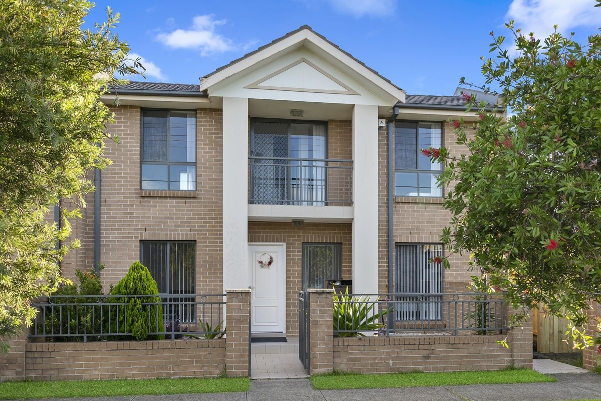 4/210 Excelsior Street, Guildford NSW 2161, Image 0