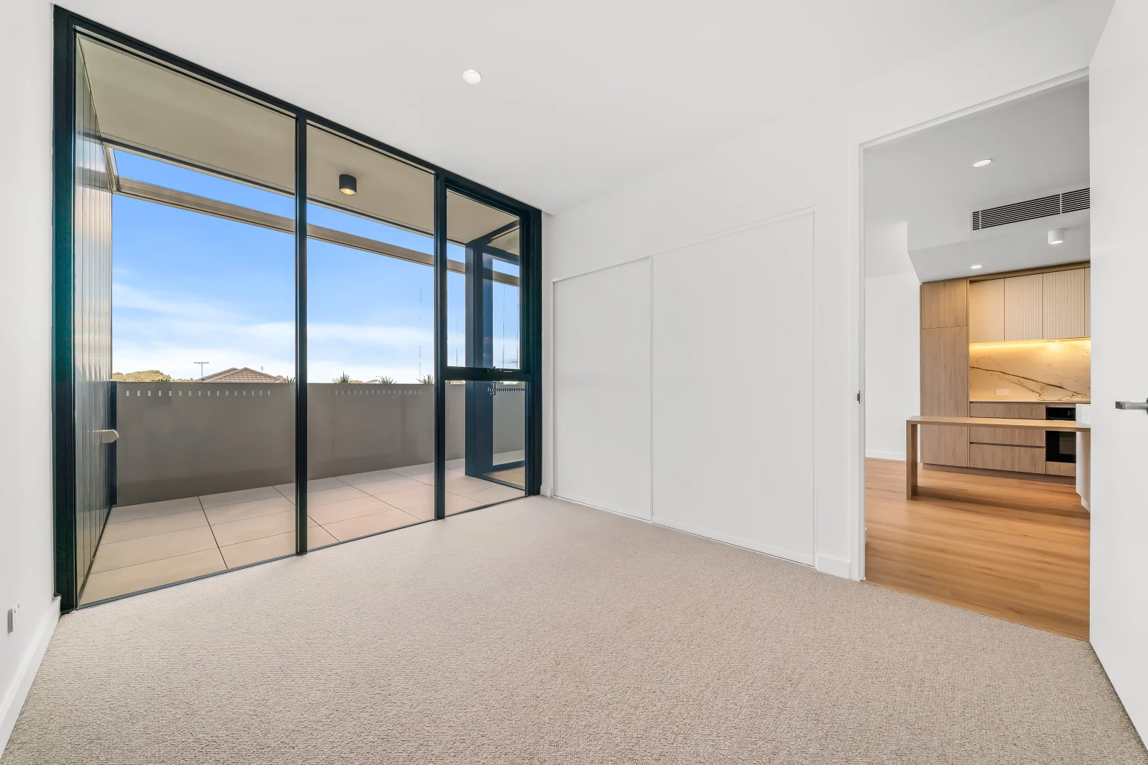 Additional image 9 of 303/38 Cygnus Parade, Waterford WA 6152