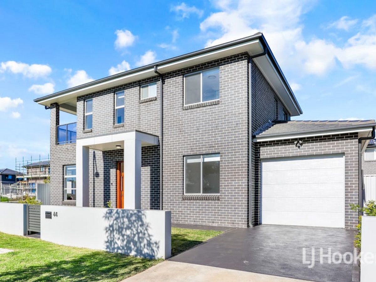 4 bedrooms House in 44 Riverstone Road RIVERSTONE NSW, 2765