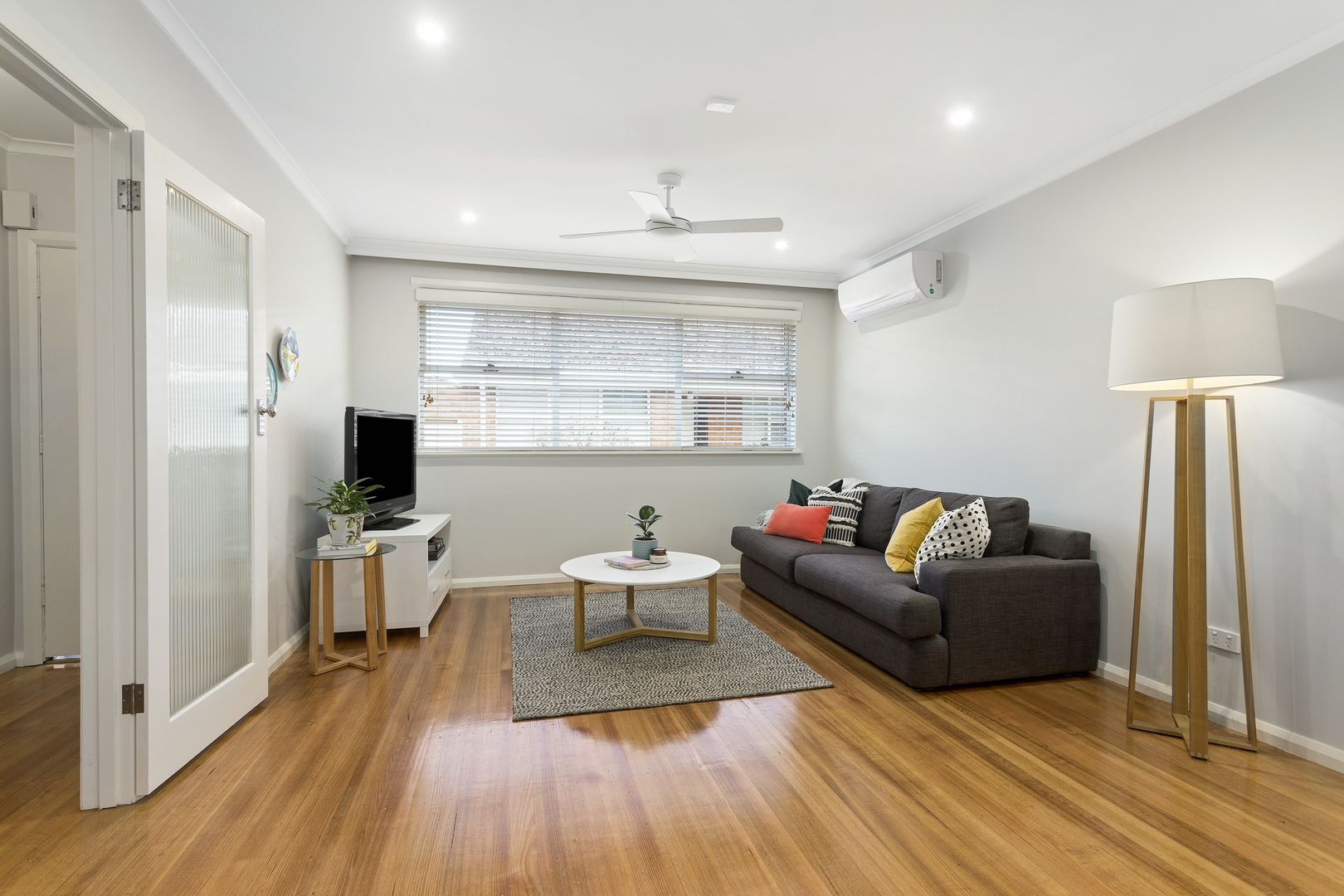 8/18 Parkside Street, Elsternwick VIC 3185, Image 2