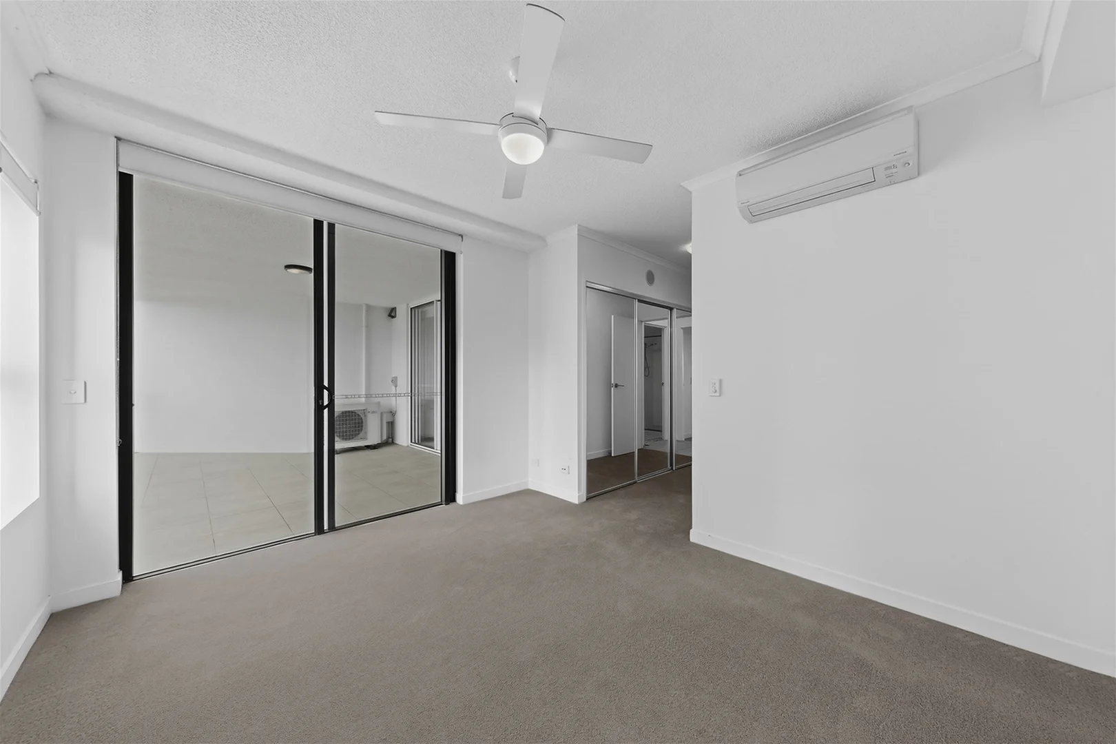 Additional image 8 of 207/283 Logan Rd, Stones Corner QLD 4120