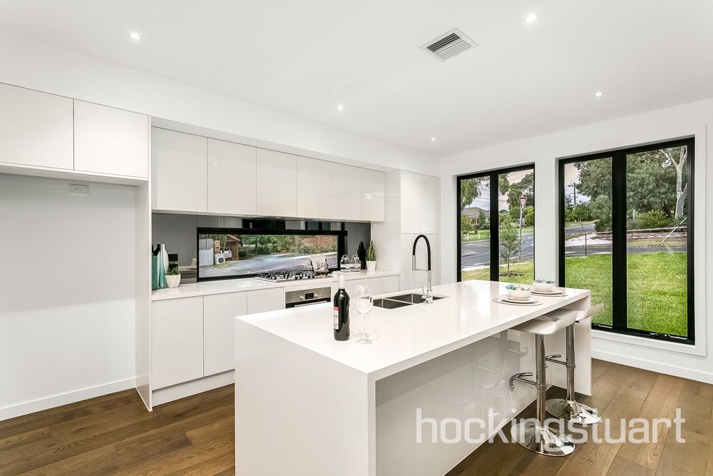 2 Nola Street, Doncaster VIC 3108, Image 2