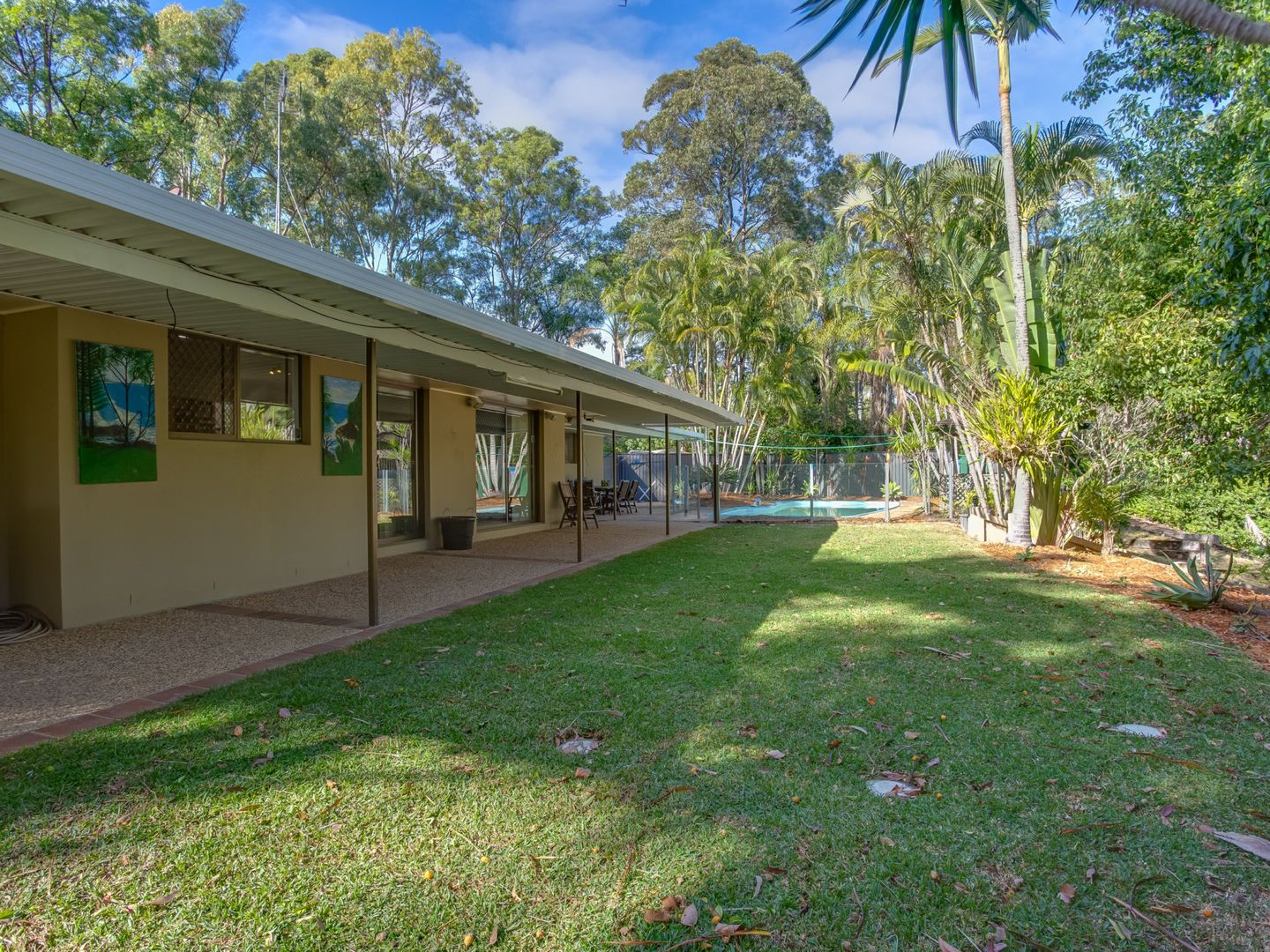 8 Piallingo St, Mudgeeraba QLD 4213, Image 1