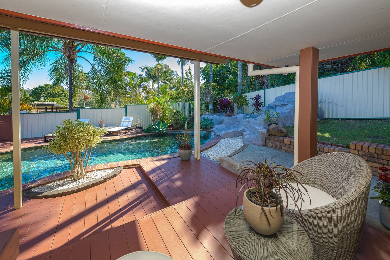 4 bedrooms House in 3 Stretton Drive HELENSVALE QLD, 4212