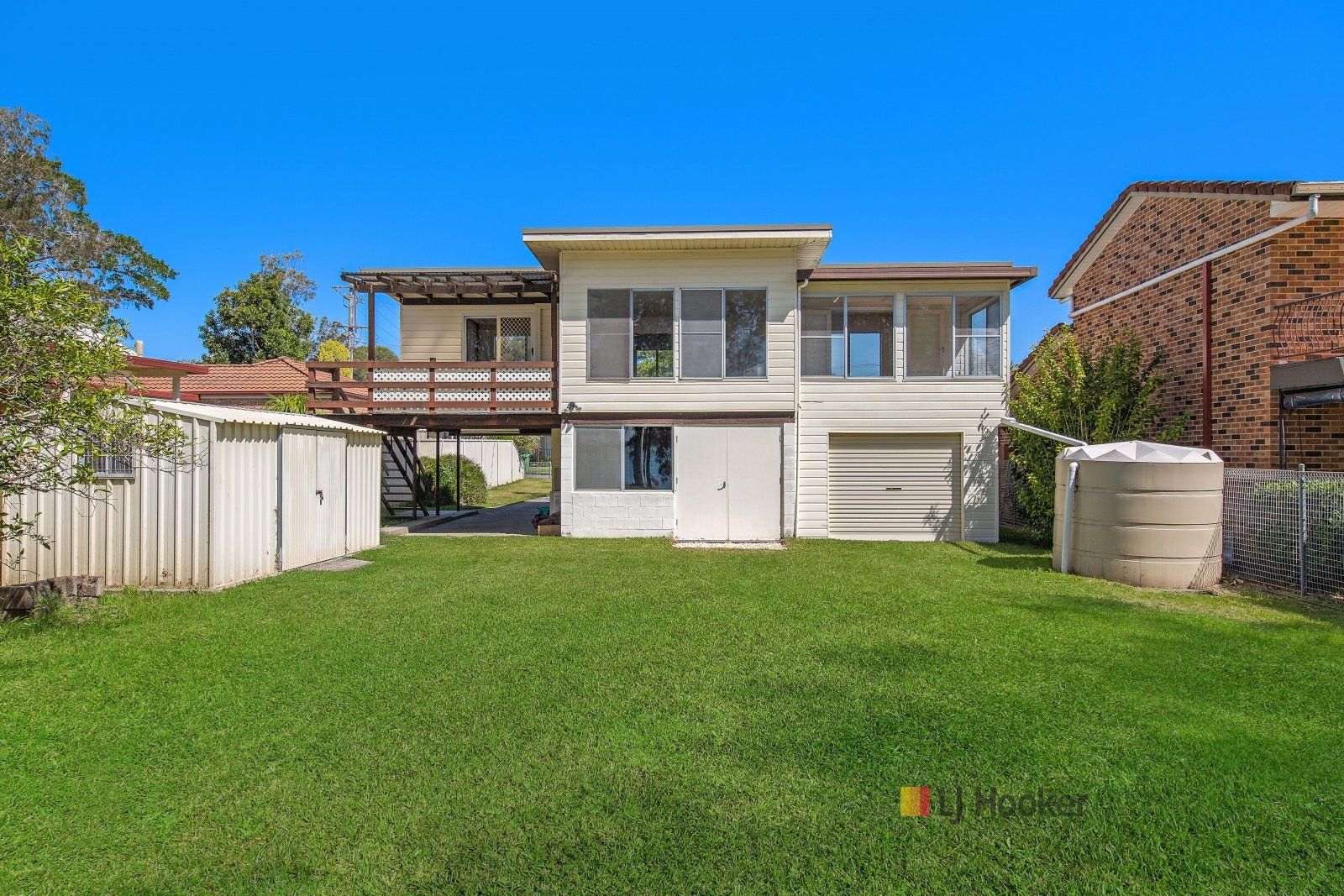 21 Grace Street, Mannering Park NSW 2259 Domain
