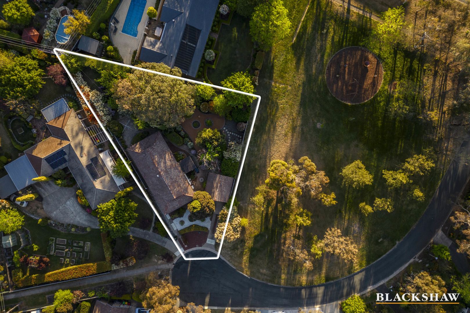 8 Mowle Place, Weetangera ACT 2614, Image 1