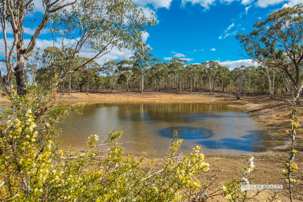 2 Bennetts Road, Longlea VIC 3551, Image 2