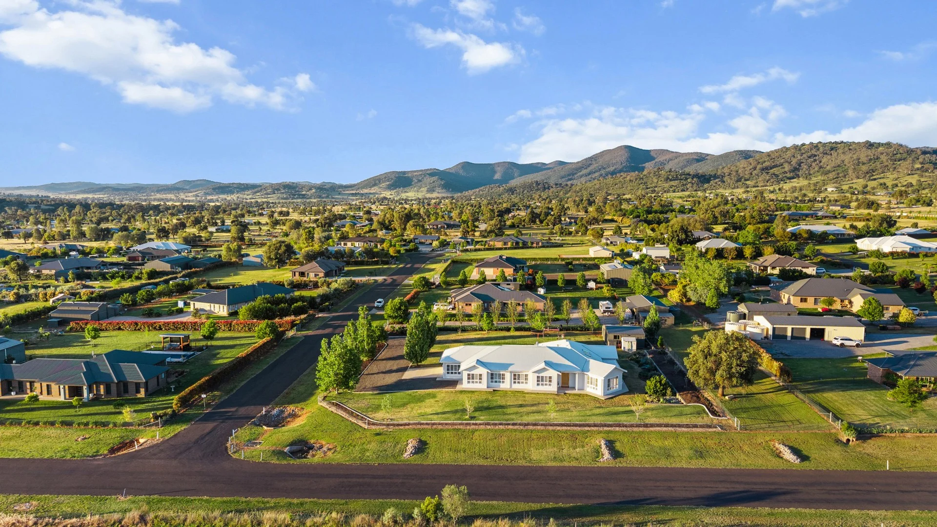 2 Koreelah Close, Tamworth NSW 2340