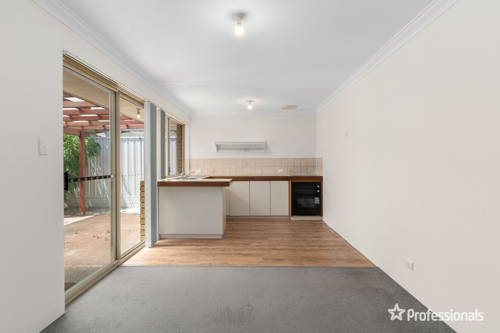 9A Swansea Street, East Victoria Park WA 6101, Image 2