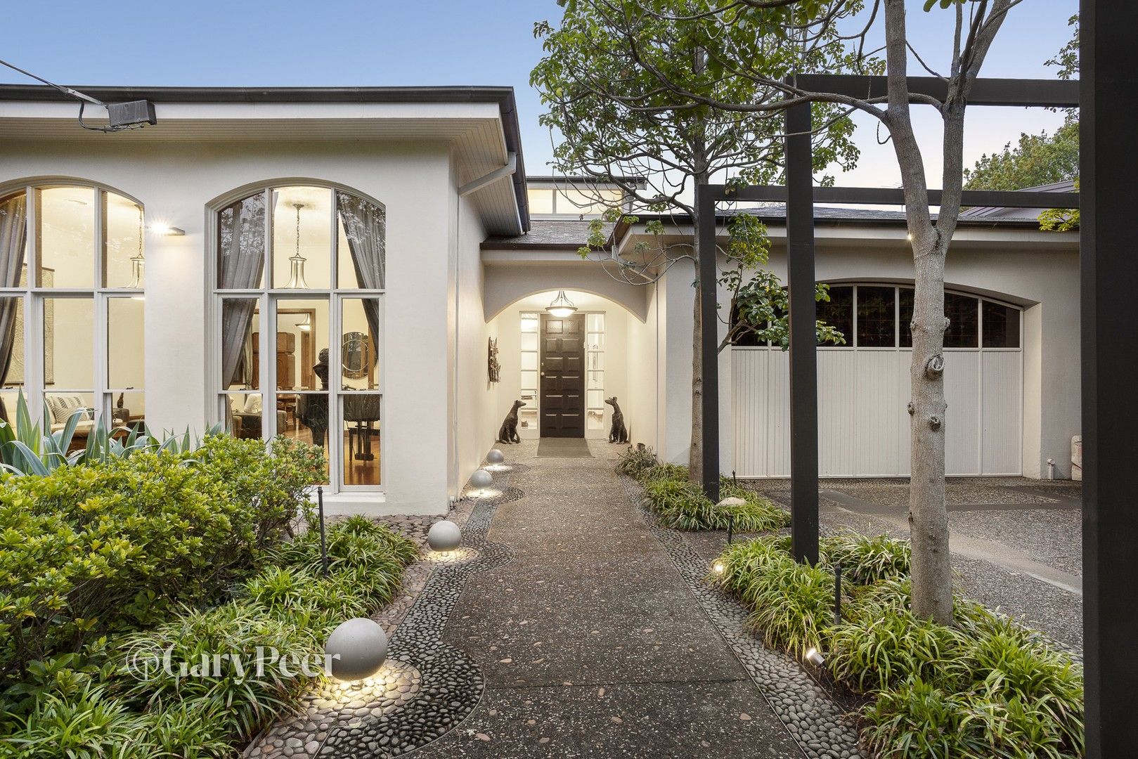 4 bedrooms House in 29 Aroona Road CAULFIELD NORTH VIC, 3161