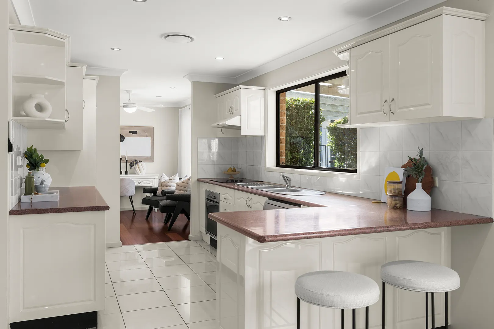 A Rare Blank Canvas in the Knightsbridge Estate - View 6