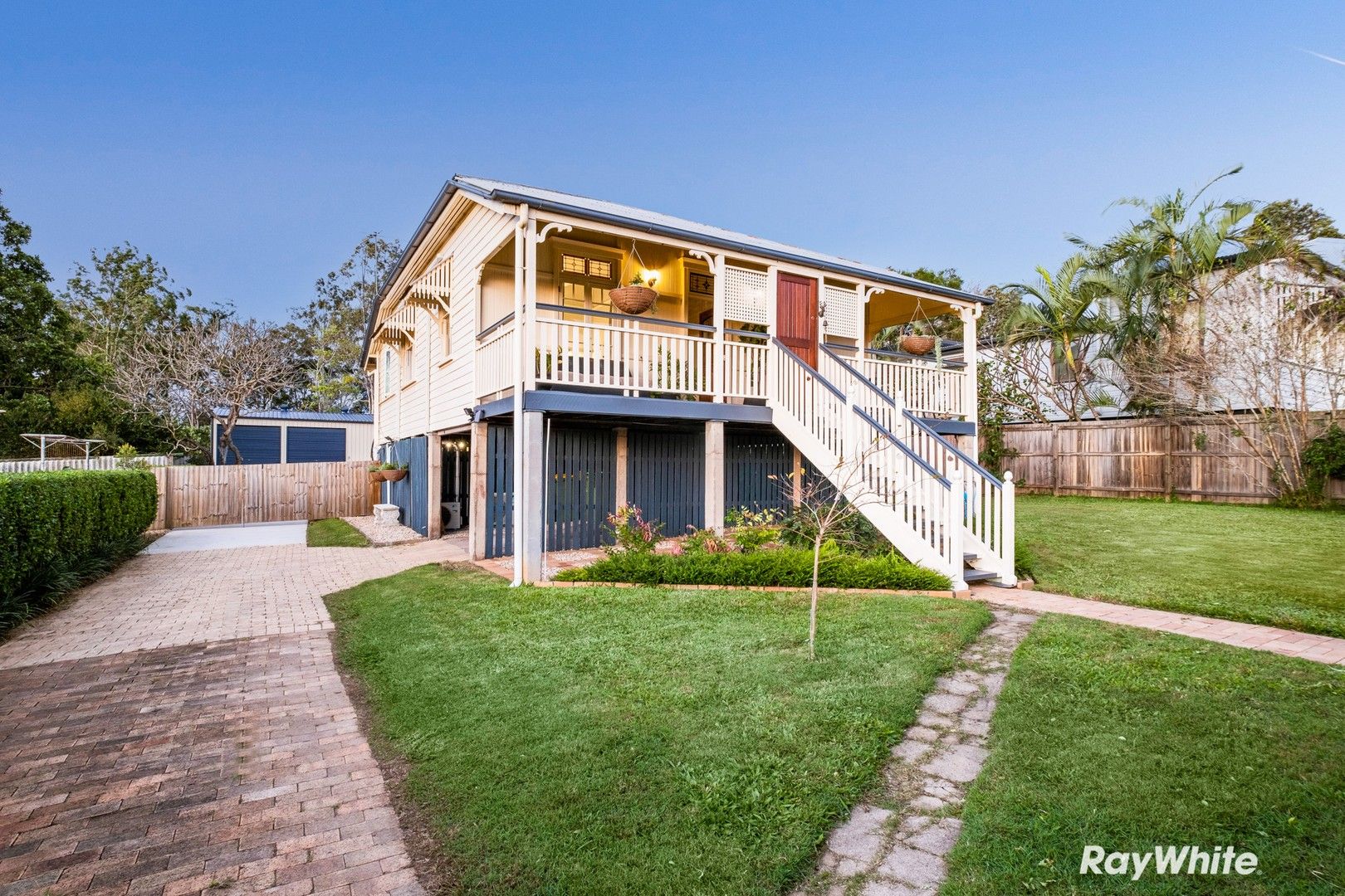 3 bedrooms House in 8 Braeside Road BUNDAMBA QLD, 4304