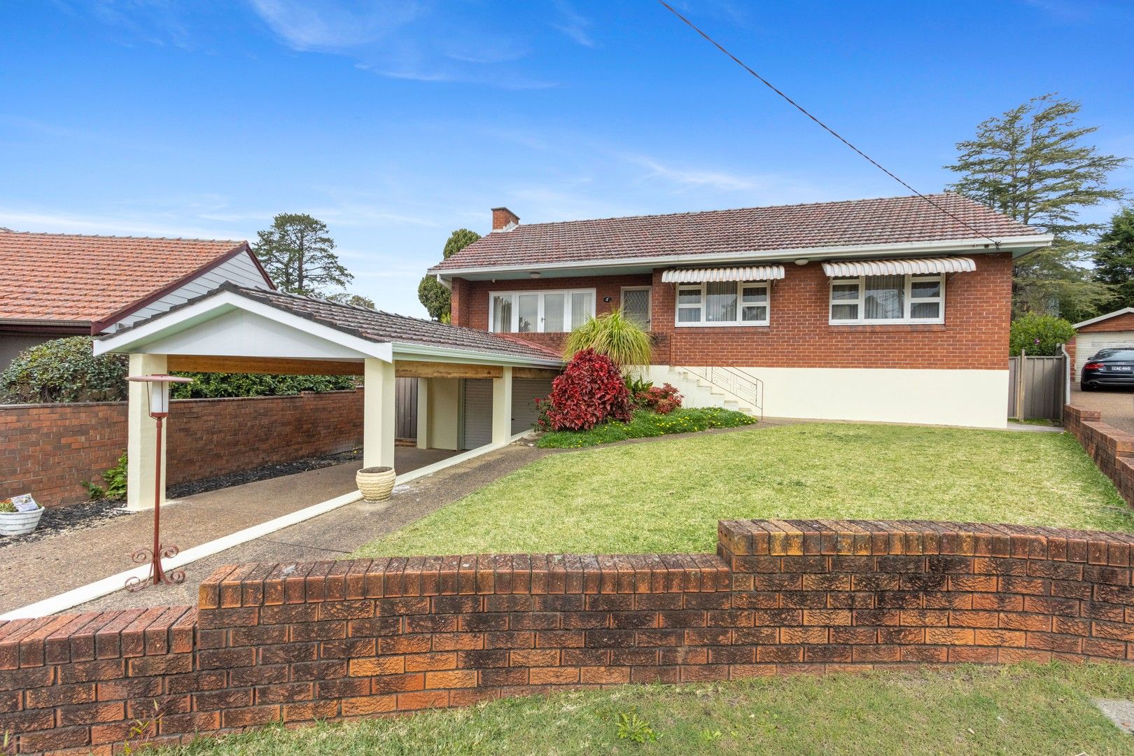 4 Zuttion Avenue, Beverly Hills NSW 2209, Image 0
