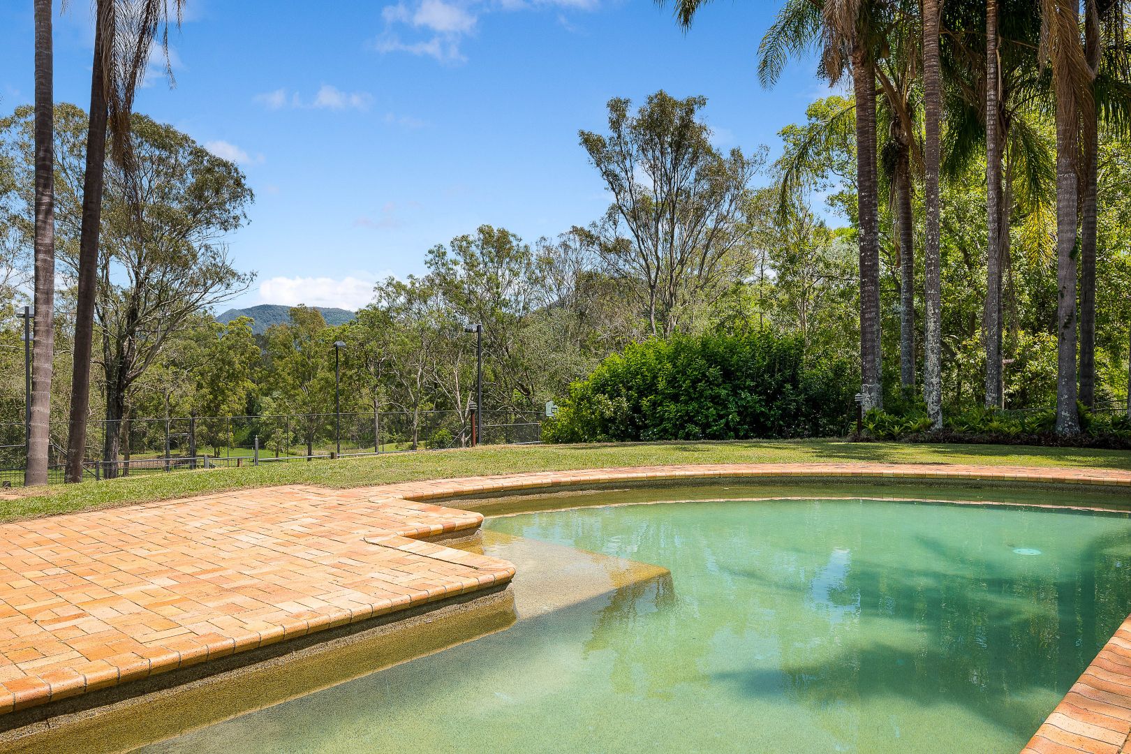 17 Valray Place, Samford Valley QLD 4520, Image 2