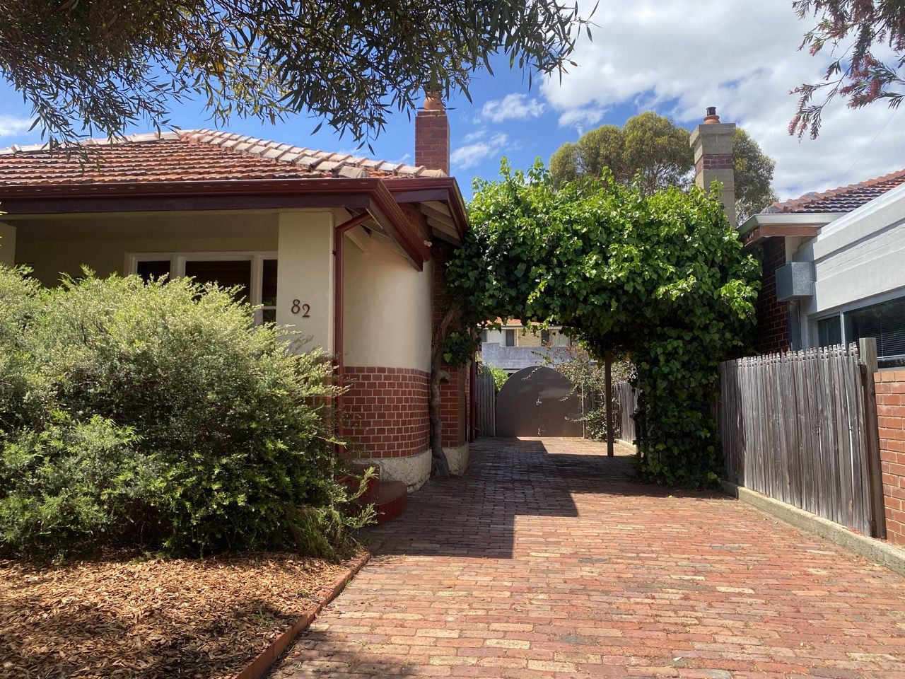 82 Hampton Road, Fremantle WA 6160 Domain