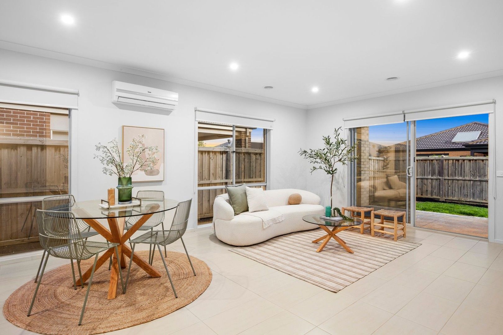 4 bedrooms House in 14 Nature Street ARMSTRONG CREEK VIC, 3217