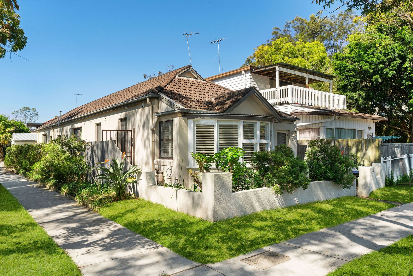 33 Gilgandra Road, North Bondi Property History & Address Research