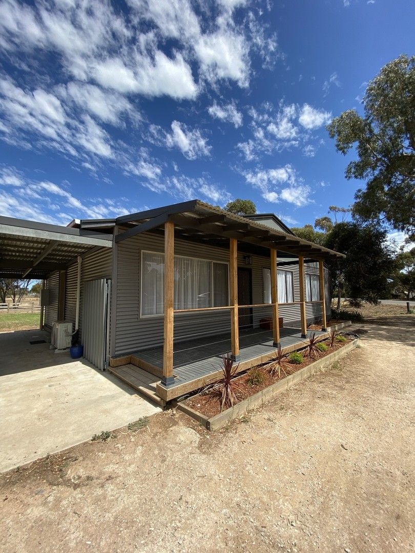 3 bedrooms House in 40-42 Bywaters Road MURRAY BRIDGE SA, 5253