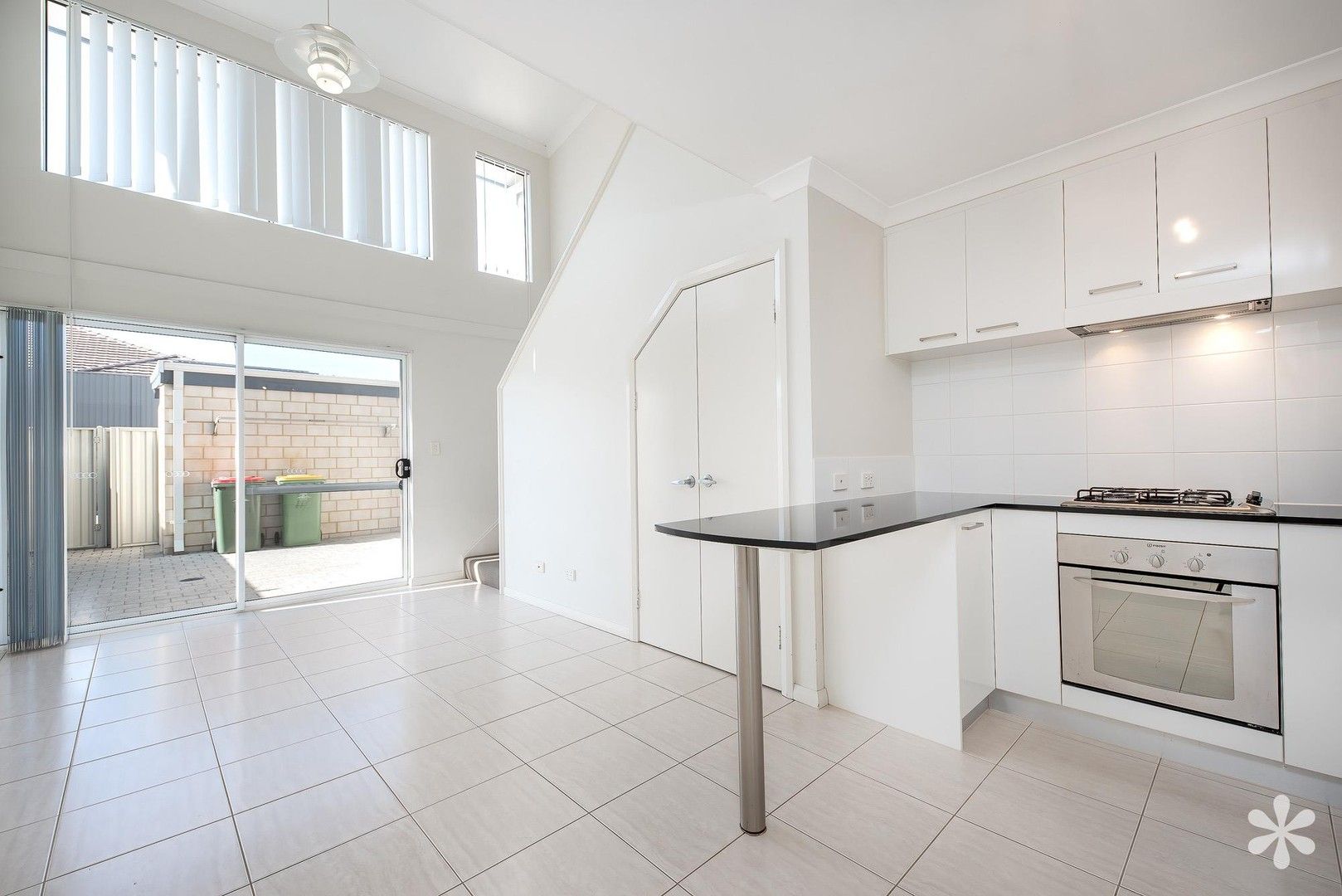 2 bedrooms Townhouse in 4/1 Positano Crescent YANGEBUP WA, 6164
