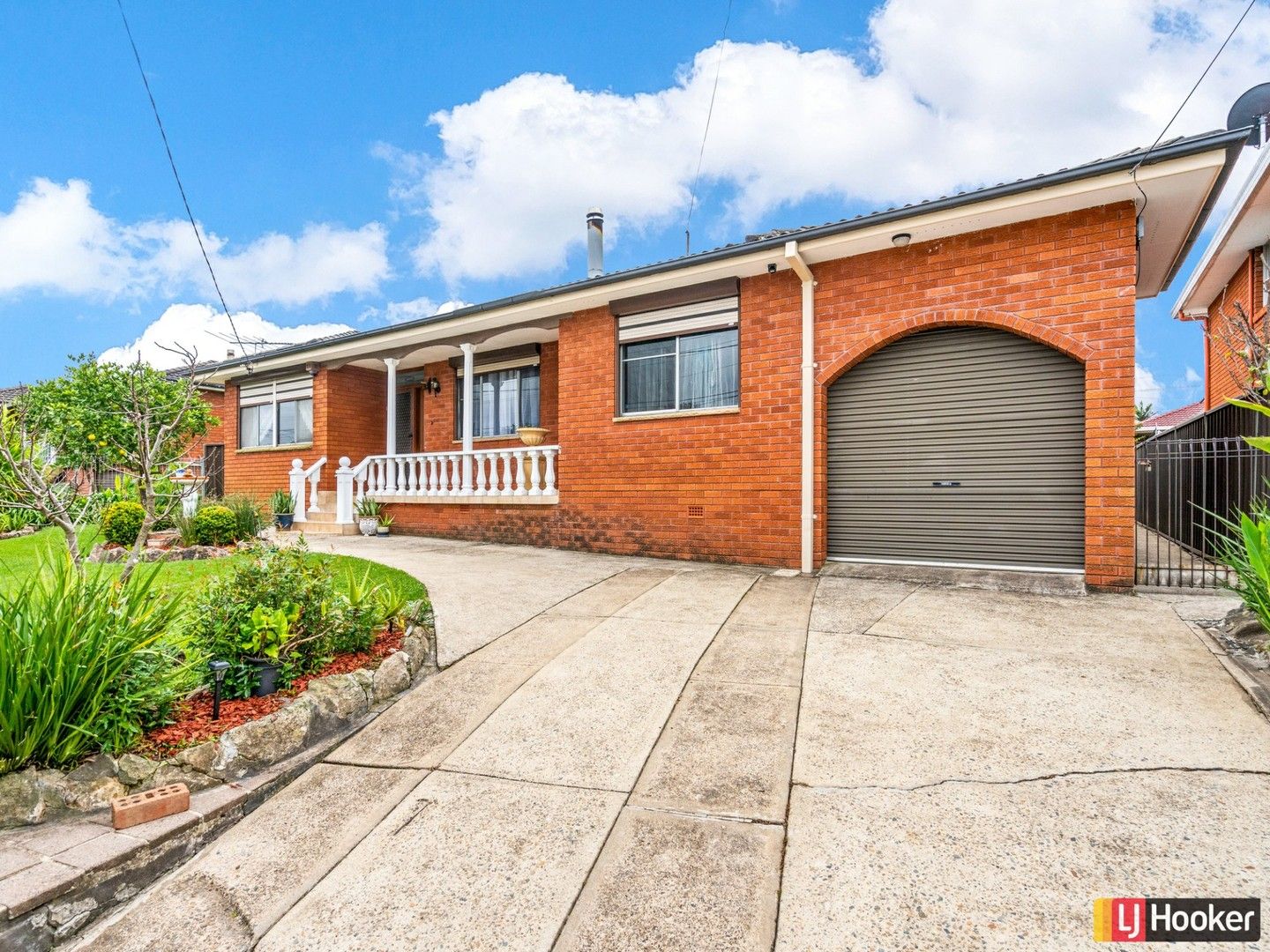 14 Maree Avenue, Cabramatta West NSW 2166, Image 0