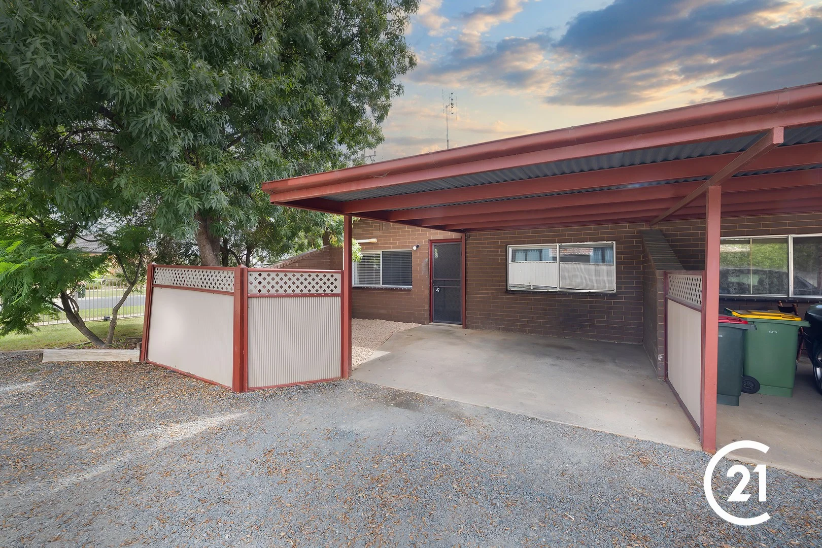 Primary image of 1/28 Premier Street, Echuca VIC 3564