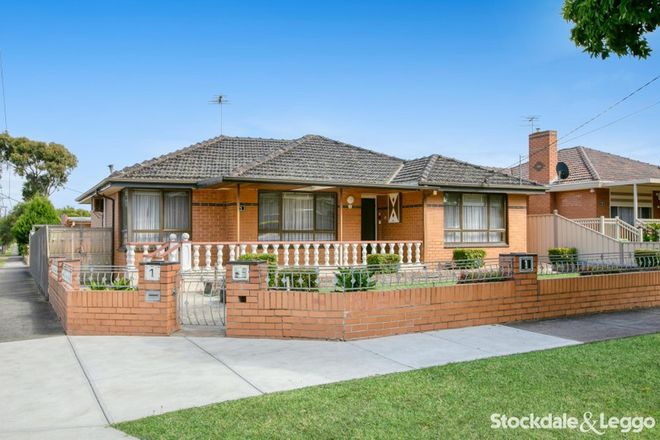 Picture of 1 Henderson Street, RESERVOIR VIC 3073
