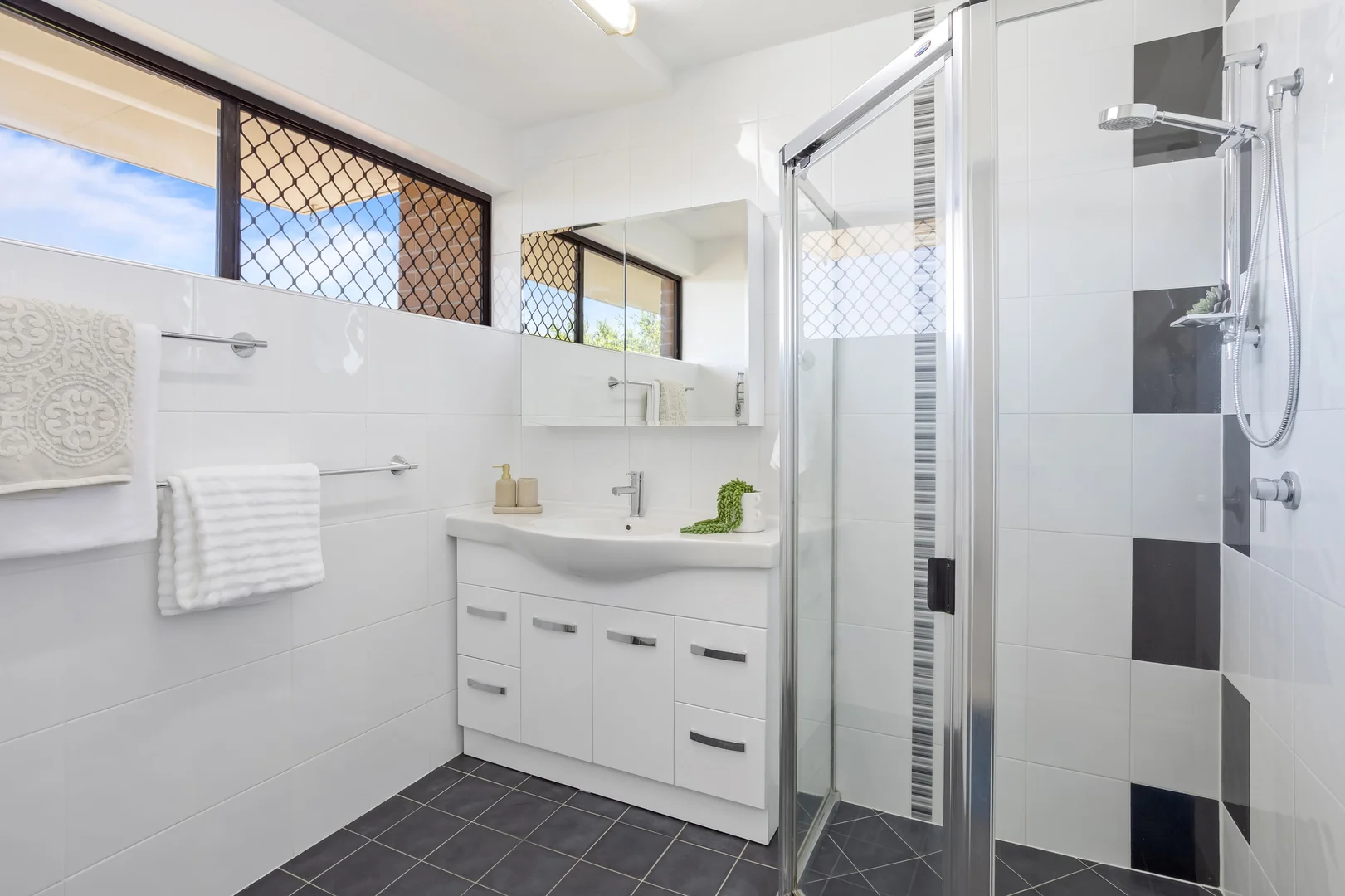 Additional image 10 of 2/88 Eagle Terrace, Sandgate QLD 4017