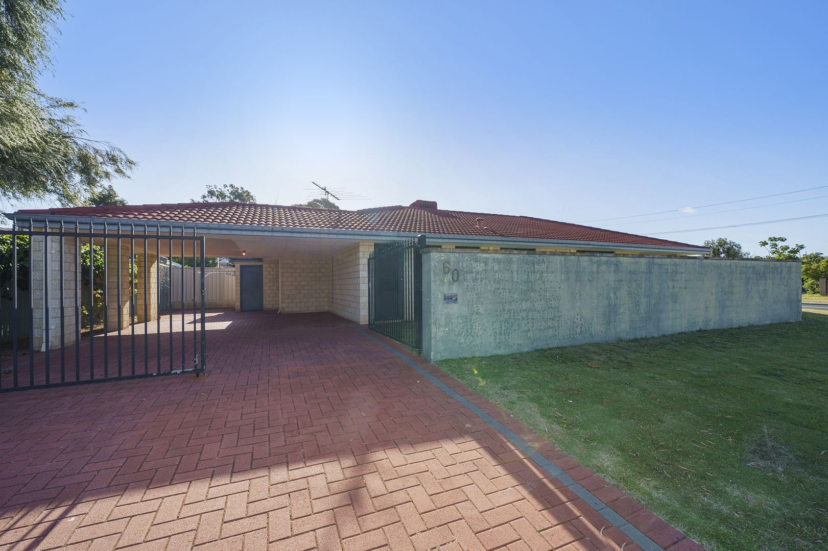 60 Spinaway Street, Craigie WA 6025, Image 1