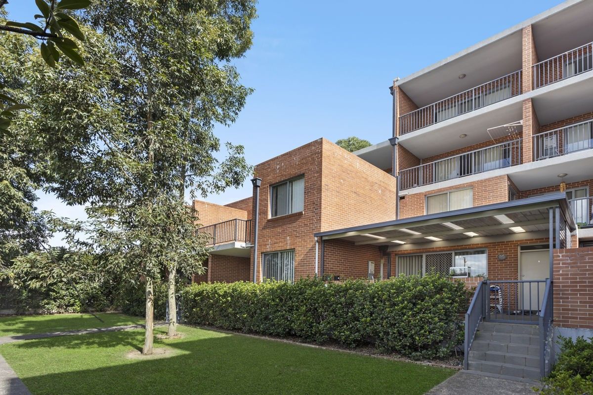 1 bedrooms Apartment / Unit / Flat in 3/215-217 Woodville Road MERRYLANDS NSW, 2160